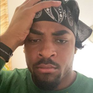 Meet your Posher, Malik